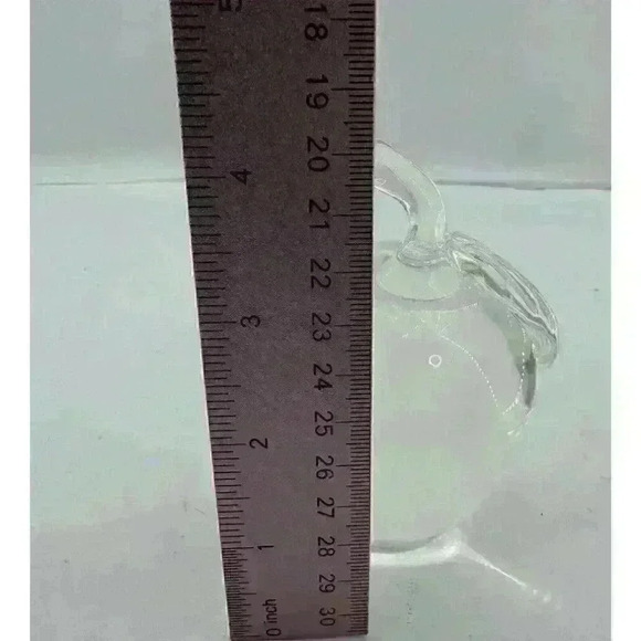 VTG 1981 St. Clair Maude And Bob Clear Apple Glass Paperweight Signed 4x2” - Picture 8 of 9